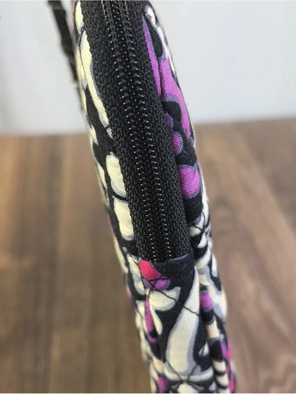 Vera Bradley 10 x 8.5 Tablet Reader Quilted Zippered Sleeve Mimosa Medallion